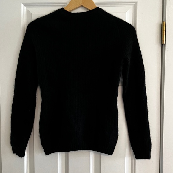 Brooks Brothers Black Cashmere Sweater - Picture 1 of 4